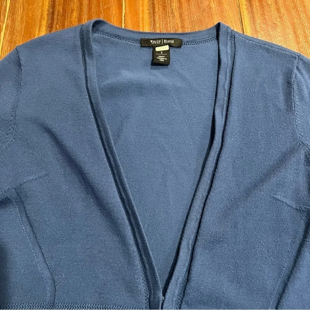 White House Black Market Blue V-Neck Cardigan Sweater Size Small